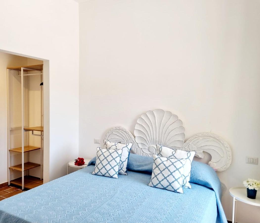 Stazzo San Teodoro La Quercia Piscina Condivisa Apartment Exterior photo